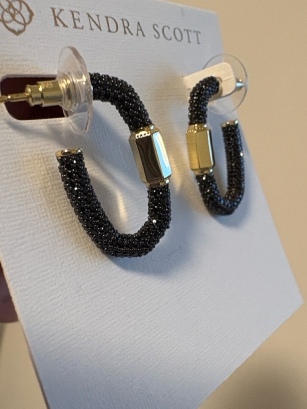 NWT [Kendra Scott] Emery Crystal Sparkle Medium Hoop Earrings, Gold or Black - Picture 10 of 11